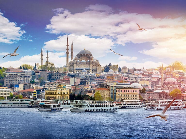 Vista di Istanbul, edifici e un tour dell'Offerta in Turchia di SBS Viaggi.